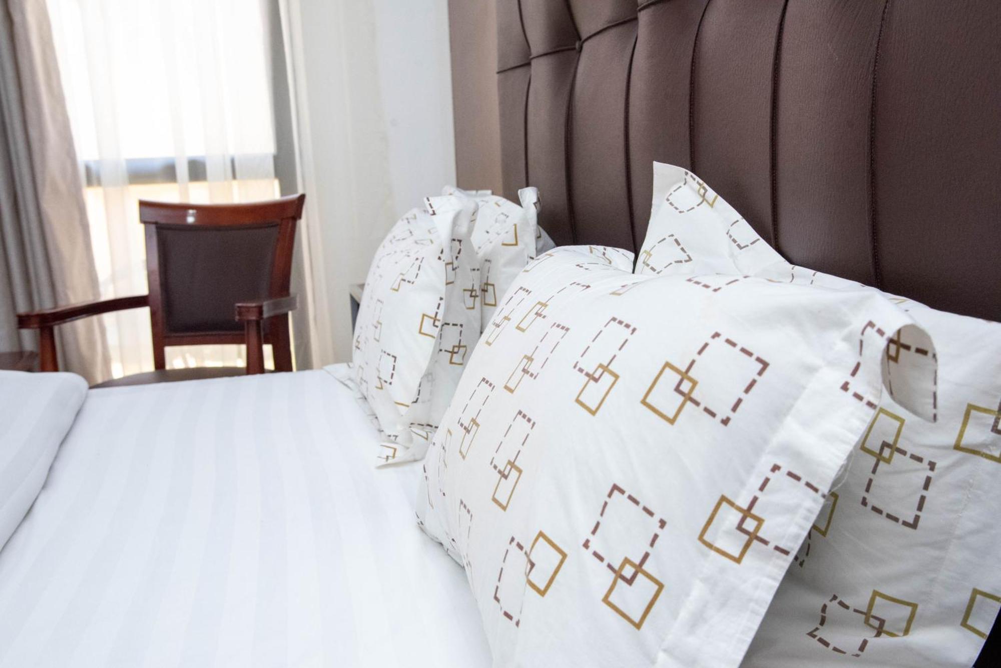 Mika Hotel Kabulonga Lusaka Eksteriør bilde
