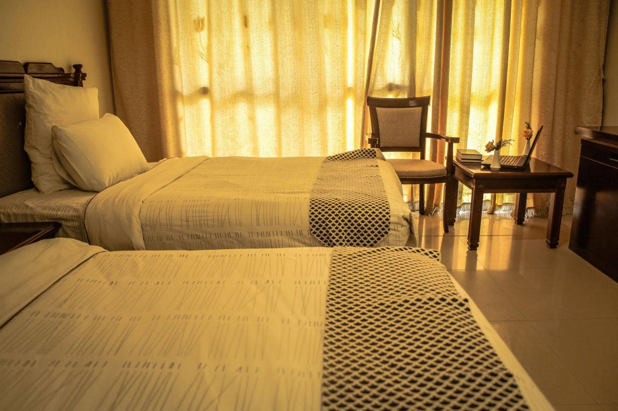 Mika Hotel Kabulonga Lusaka Eksteriør bilde